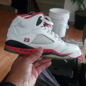 Jordan retro 5